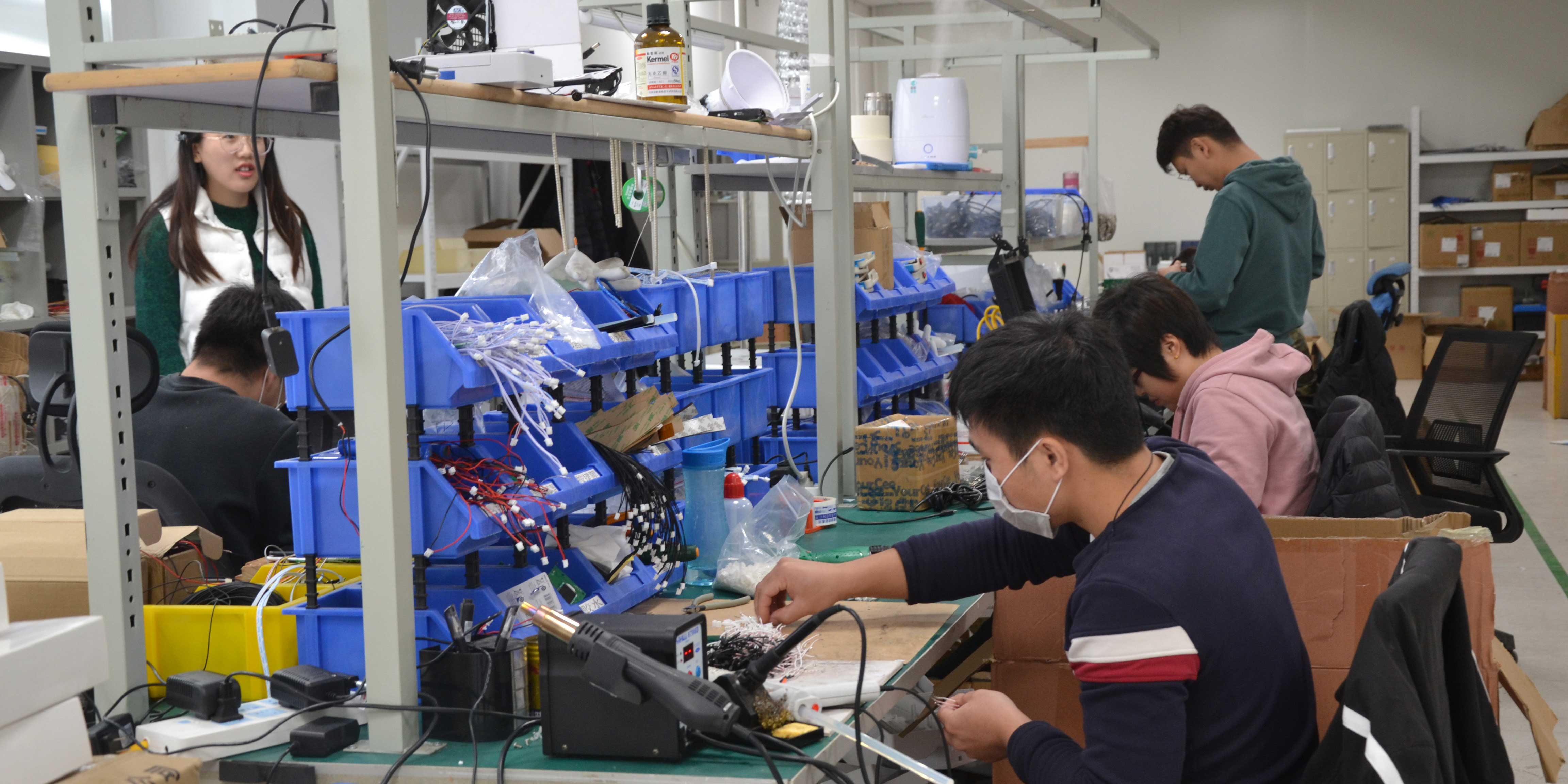 腾博官网诚信为本专业光电车间图片